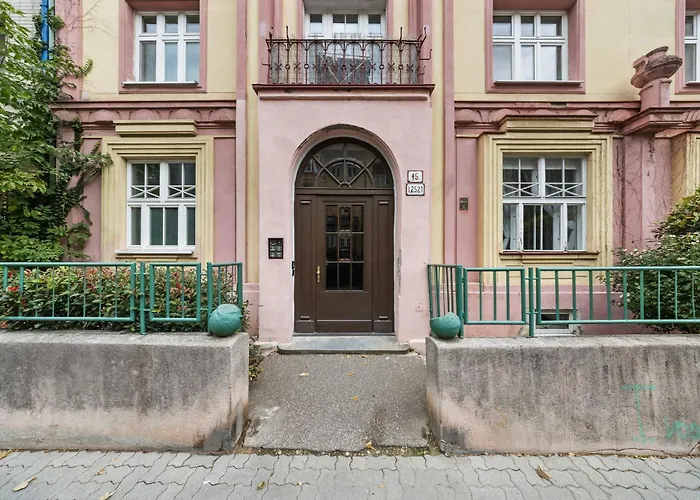 Historic Center Klemensova *